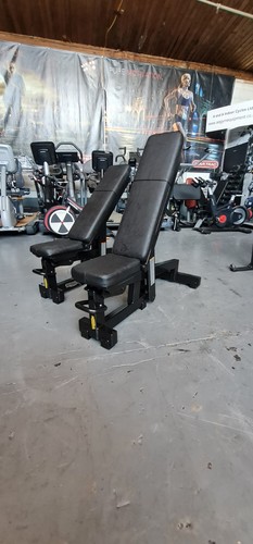 Panca regolabile technogym - regolabile,