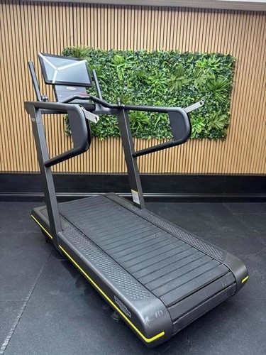 Technogym skillrun 5000 unit - skillrun,
