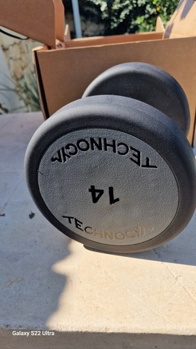 Technogym dumbbell 1 - dumbbell, (